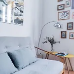 아파트 Duplex Lumineux Avec Bureau Separe Dans Le Centre *
