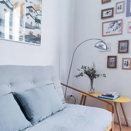 Appartement Duplex Lumineux Avec Bureau Separe Dans Le Centre *